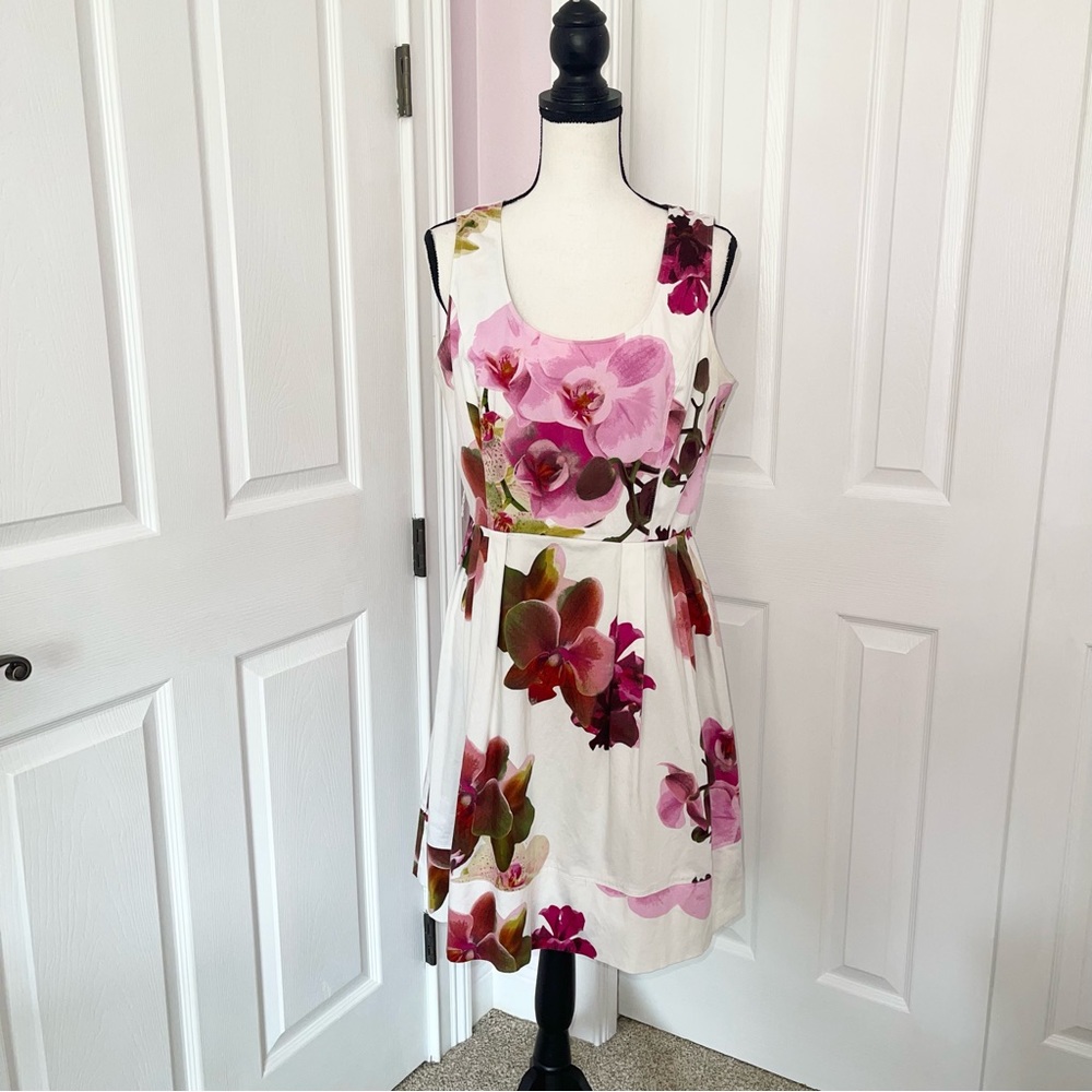Dana Buchman white & pink floral sleeveless pleaded a-line unlined dress sz 12